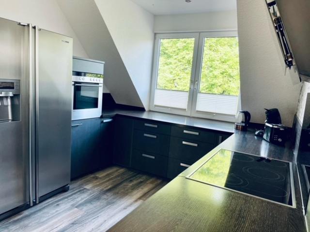 Apartment 160Qm 5 Schlafzimmer 1 Wohnzimmer Terrasse Und Balkon Βίλχελμσχαφεν Εξωτερικό φωτογραφία